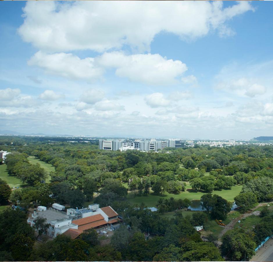 The Ritz-Carlton, Pune Exterior photo