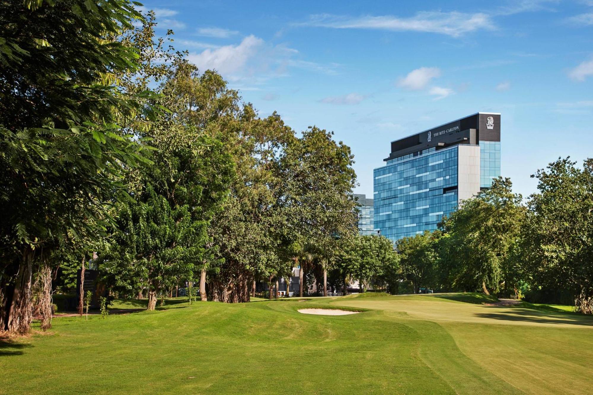 The Ritz-Carlton, Pune Exterior photo